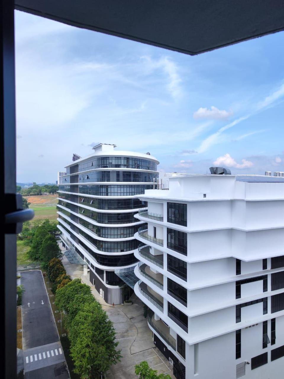 Deta Edusphere Cyberjaya Apartment Exterior photo